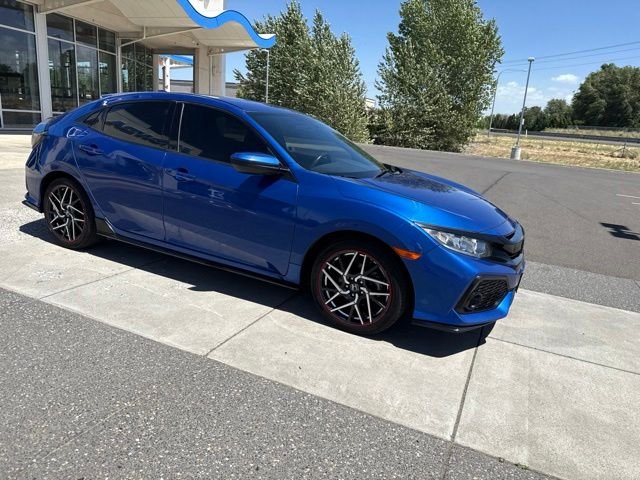 Used 2017 Honda Civic Hatchback Sport with VIN SHHFK7G48HU227924 for sale in College Place, WA