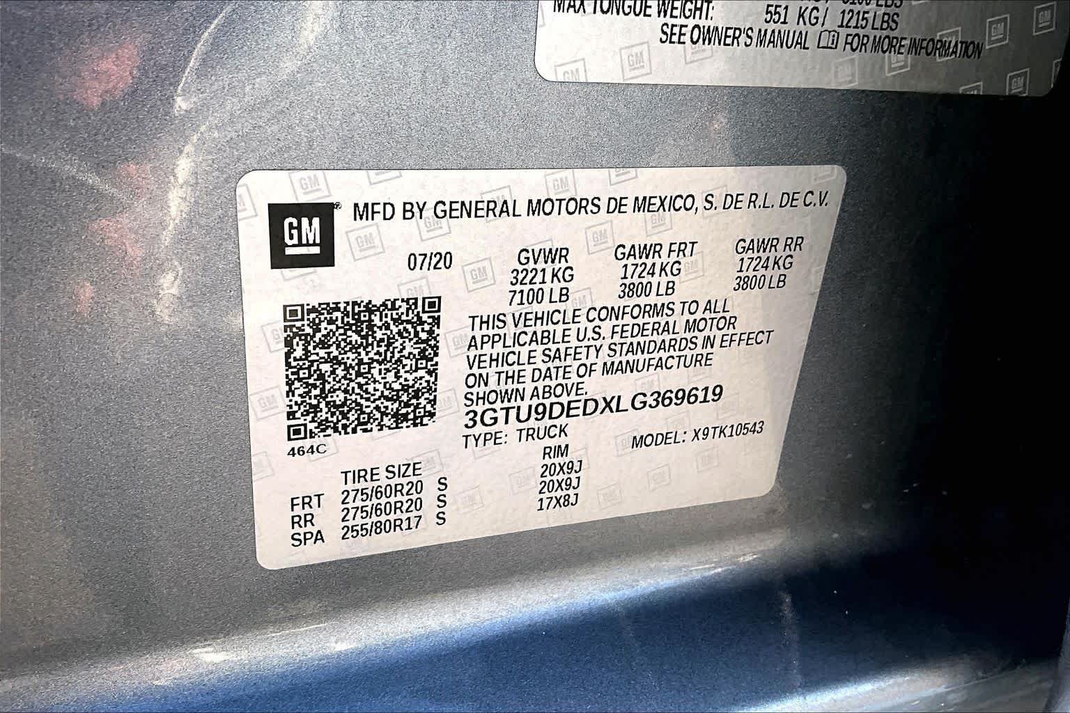 Used 2020 Satin Steel Metallic GMC SLT image 37