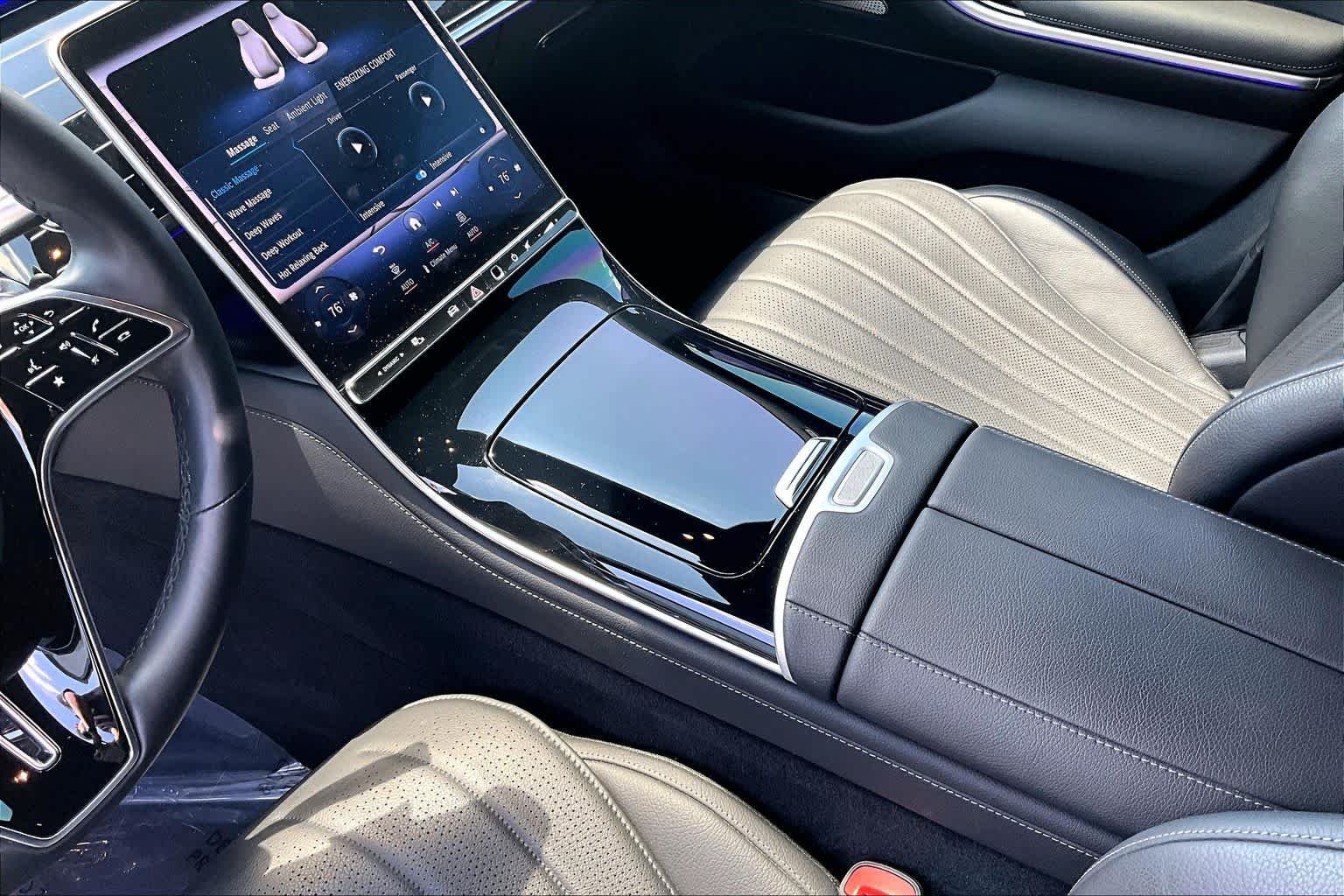 Used 2023 Obsidian Black Mercedes-Benz S 500 image 16