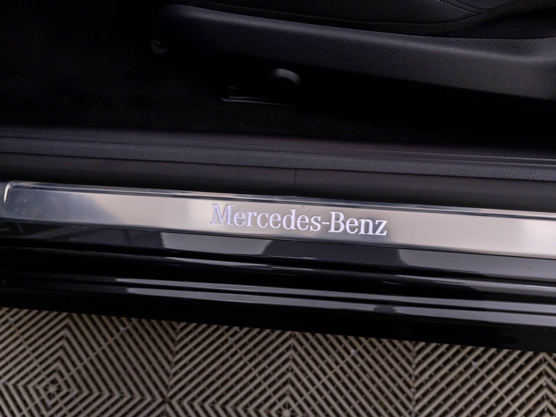 New 2026 Graphite Grey Metallic Mercedes-Benz CLE 450 image 53