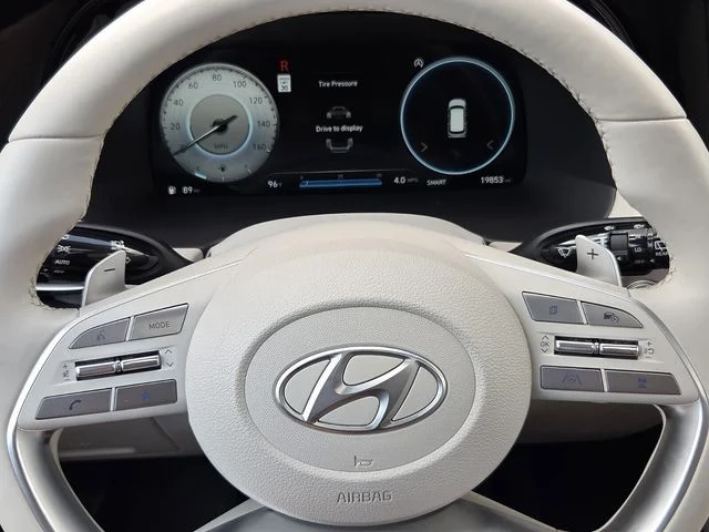 Used 2025 Gray Hyundai Limited image 25