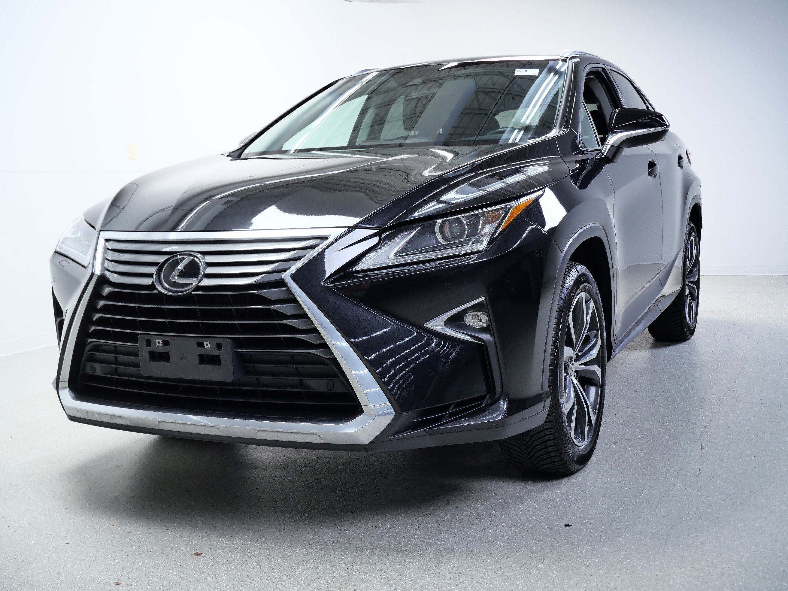 Used 2016 Black Lexus F Sport image 12