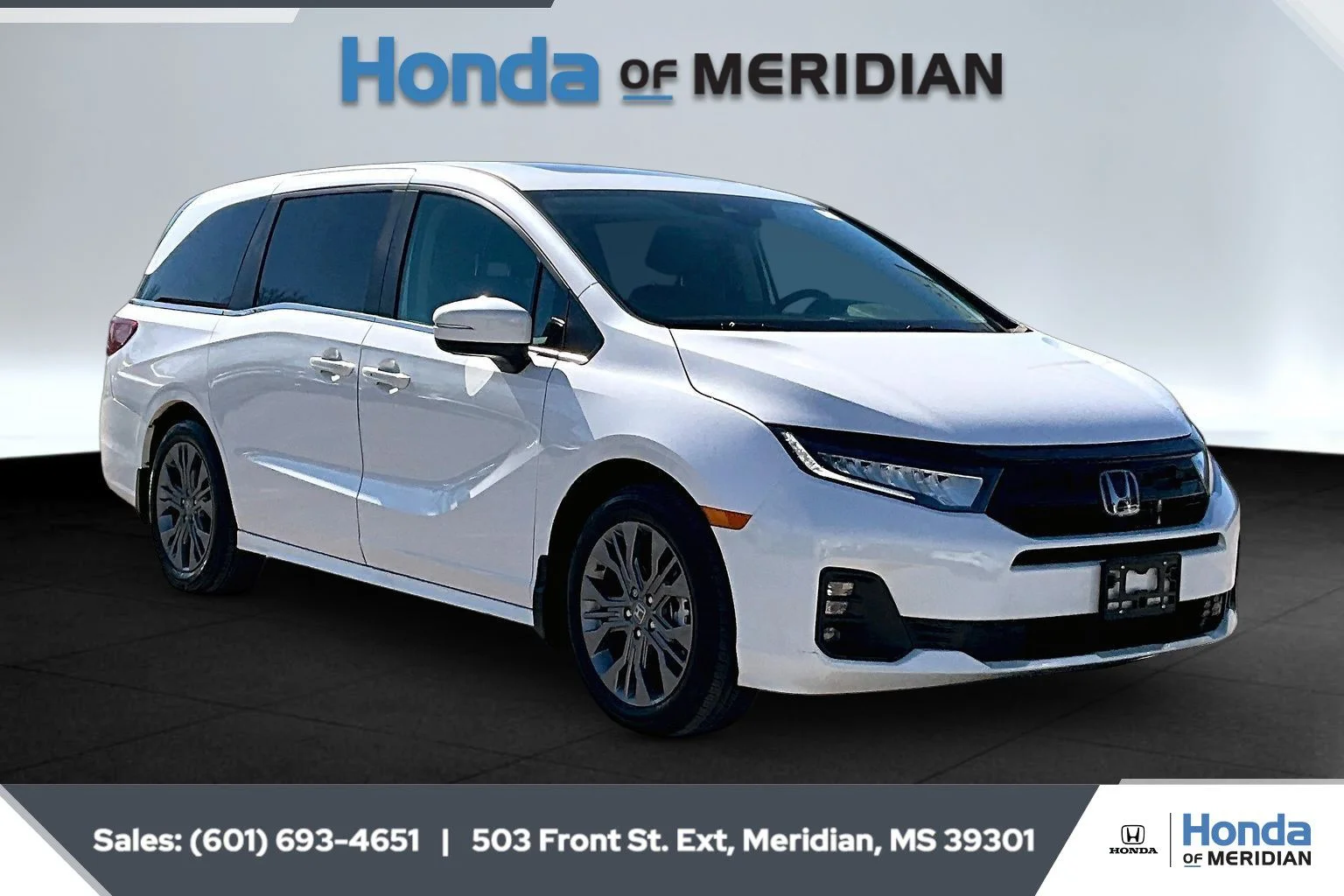 2025 Honda Odyssey Touring's photo