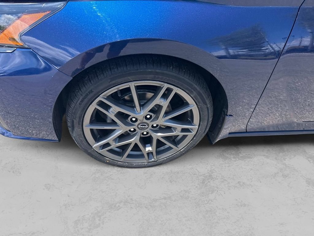 Used 2023 Blue Nissan 2.0 SR image 12