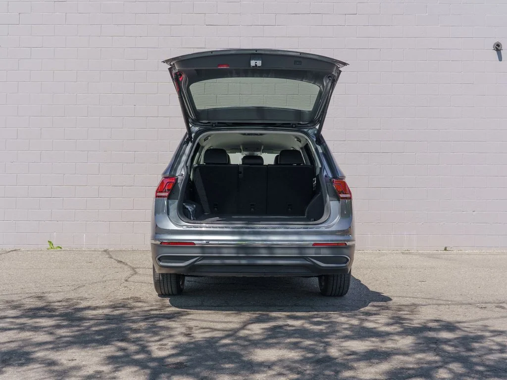 Used 2024 Gray Volkswagen 2.0T SE image 14