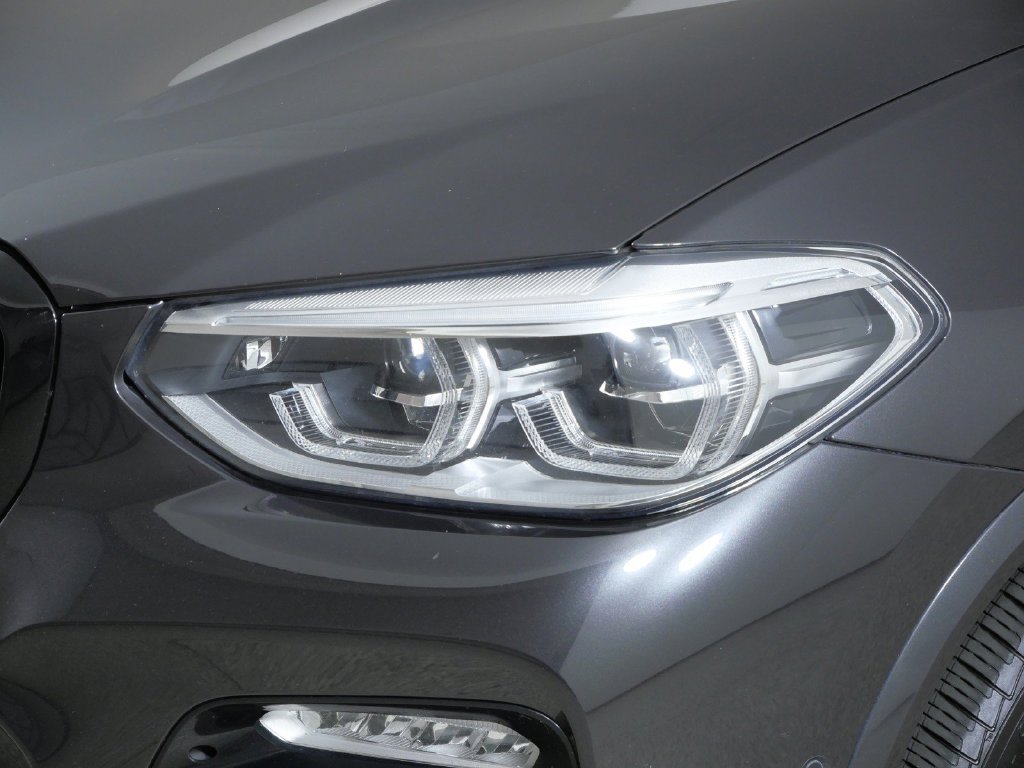 Used 2019 Dark Graphite Metallic BMW M40i image 4