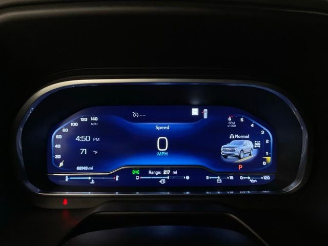 Used 2023 Black Chevrolet Z71 image 15