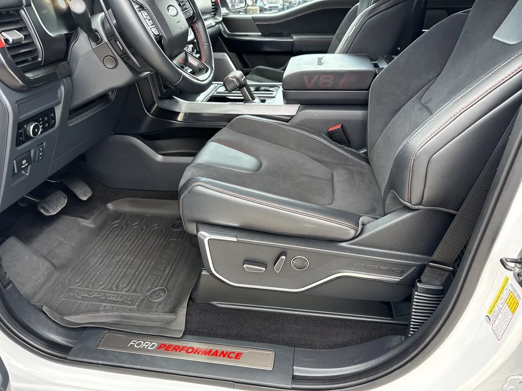 Used 2025 White Ford Raptor image 10