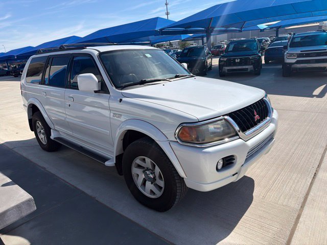 2000 Mitsubishi Montero Sport