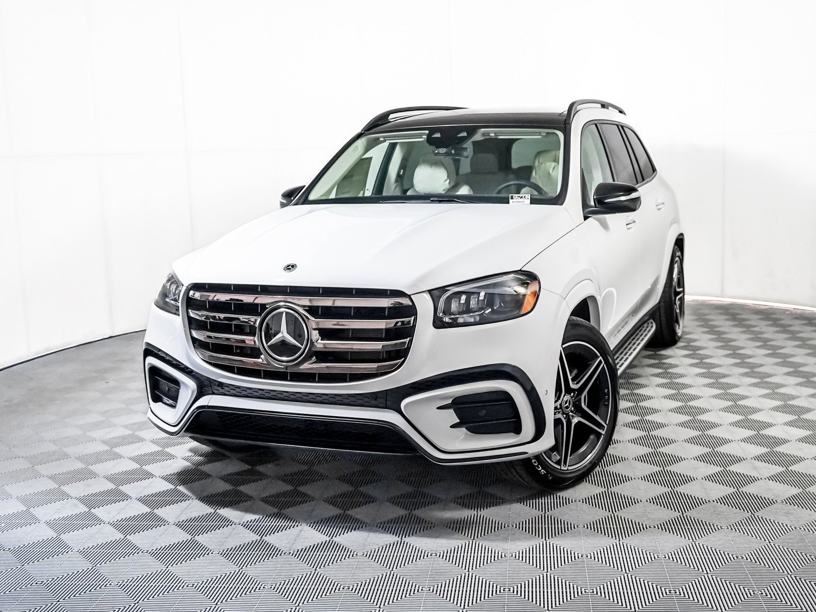 2026 Mercedes-Benz GLS Base