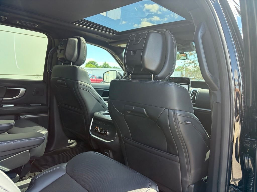 New 2027 Agate Black Metallic Ford MAX Platinum image 26