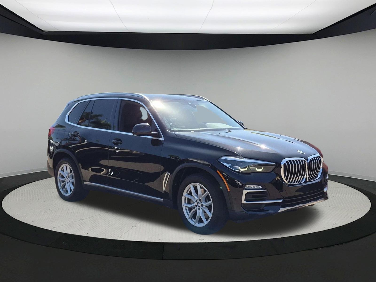 Used 2020 Black BMW xDrive40i image 7