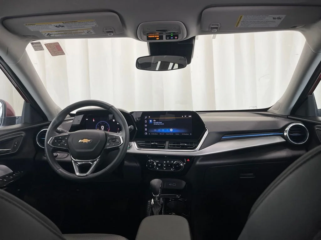 Used 2024 Orange Metallic Chevrolet LT image 9