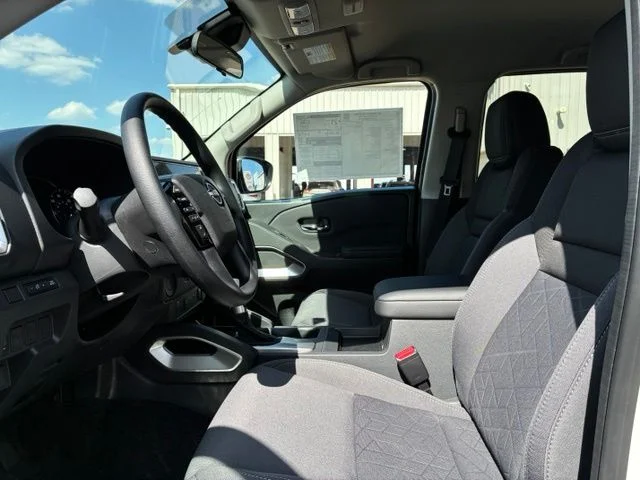 New 2027 Glacier White Nissan Crew Cab SV image 7
