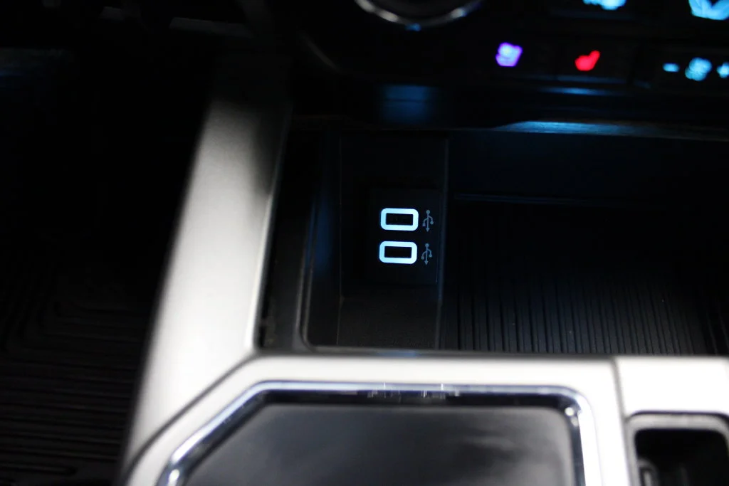 Used 2018 Shadow Black Ford Lariat image 35