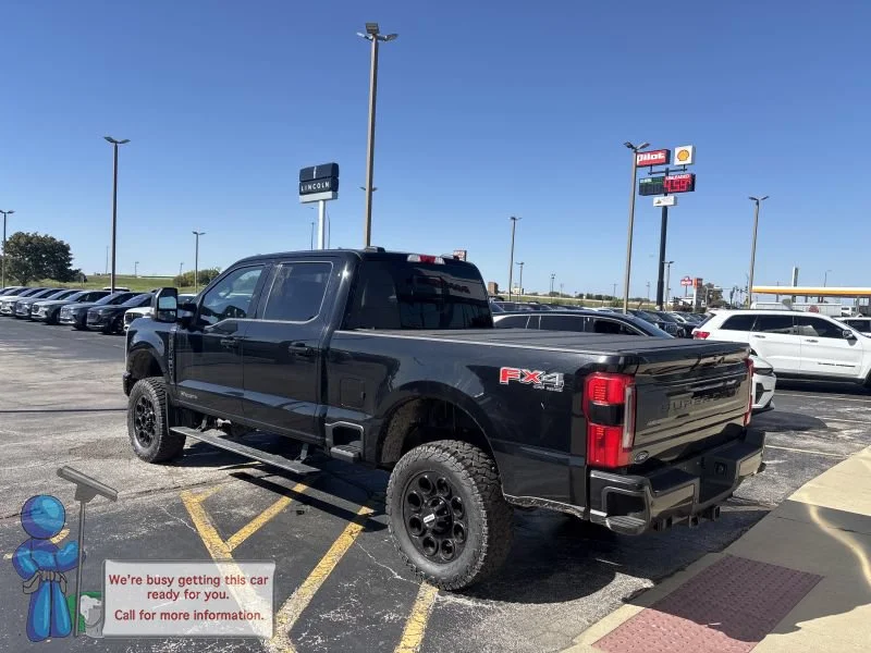Used 2025 Agate Black Metallic Ford Platinum image 3