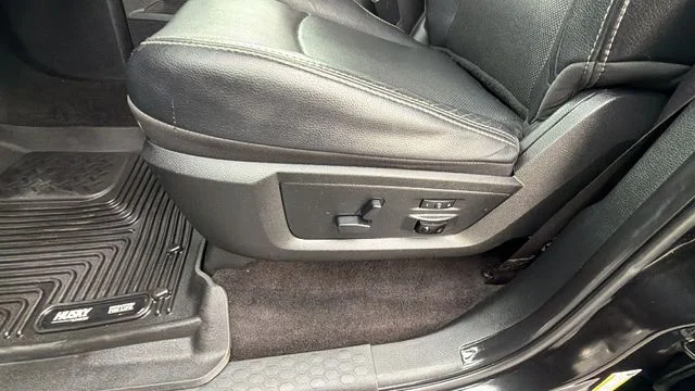 2017 RAM Ram 1500 Pickup Laramie - Photo 23