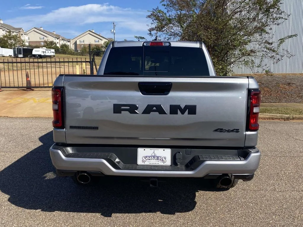 New 2026 Billet Silver Metallic Clear-Coat Exterior Paint RAM Big Horn/Lone Star image 35