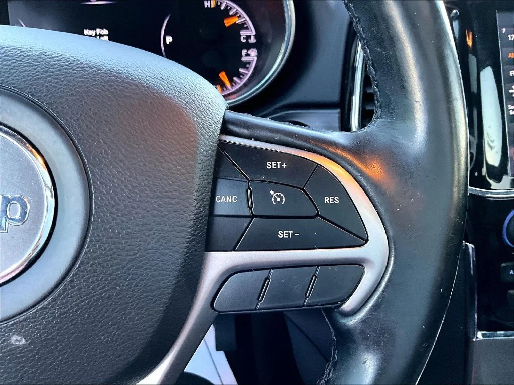 Used 2020 White Jeep Limited image 20