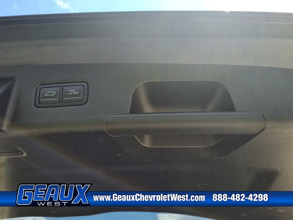 Used 2025 Black Kia S image 13