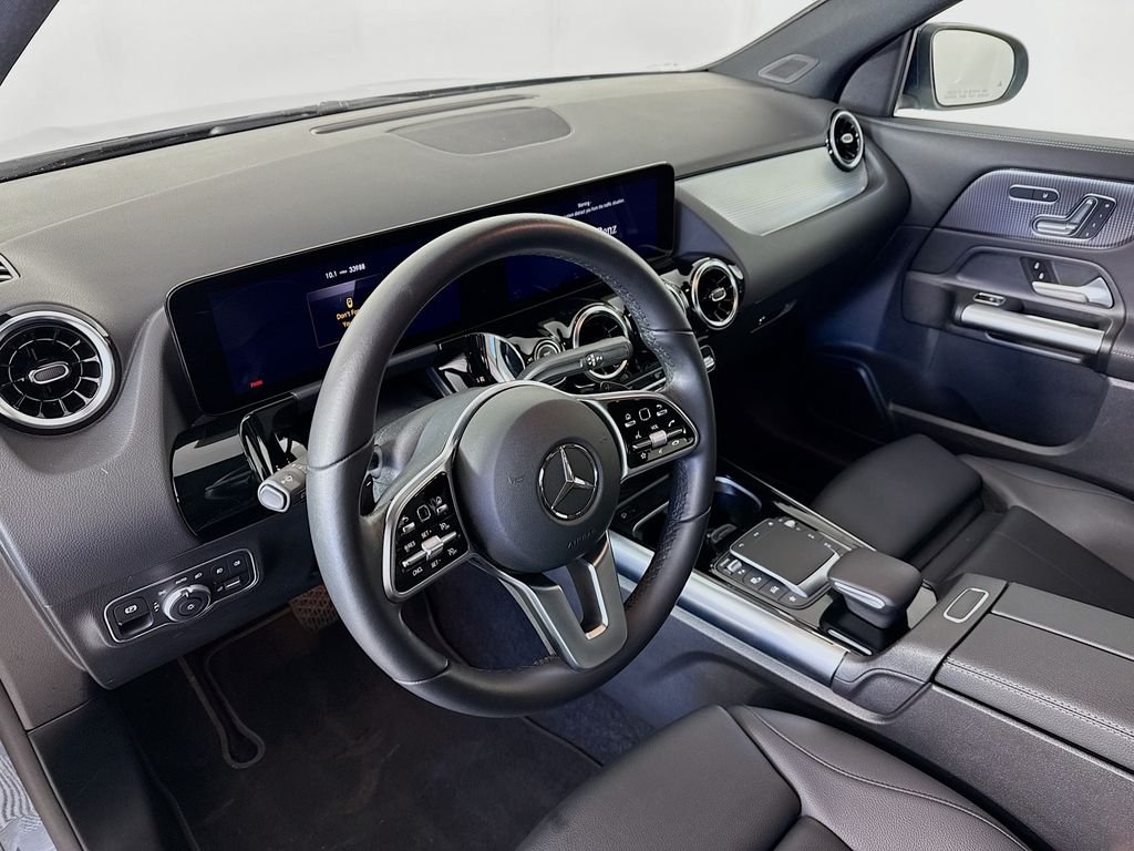 Certified Used 2023 Blue Mercedes-Benz GLA 250 image 4