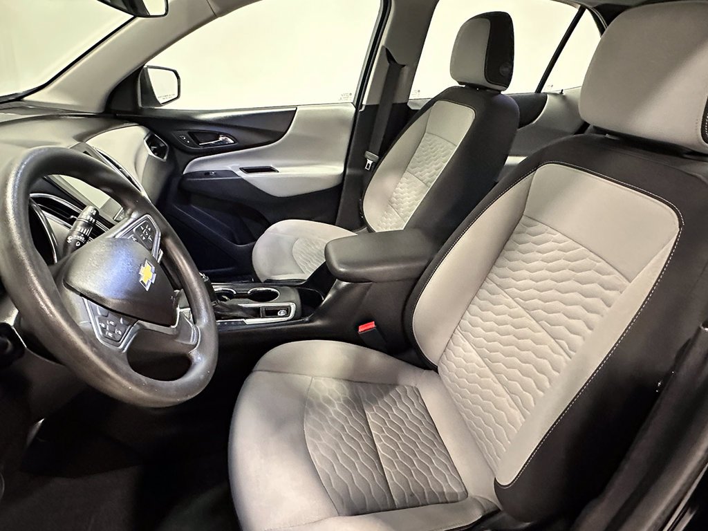 Used 2018 Black Chevrolet LS image 3