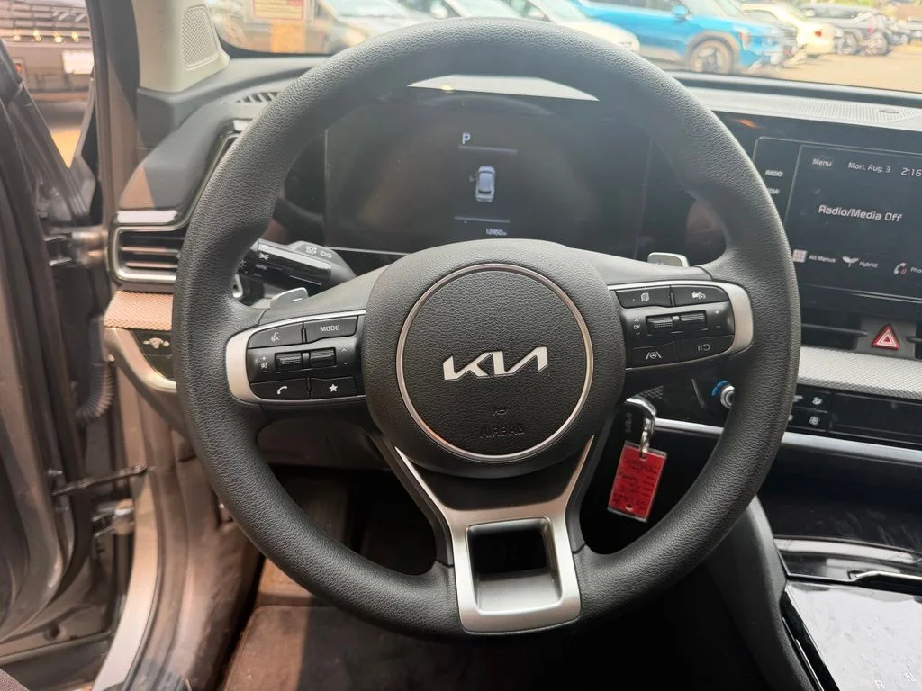 Used 2025 Steel Gray Kia LX image 13