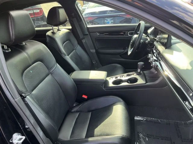Used 2025  Honda Sport Touring image 27