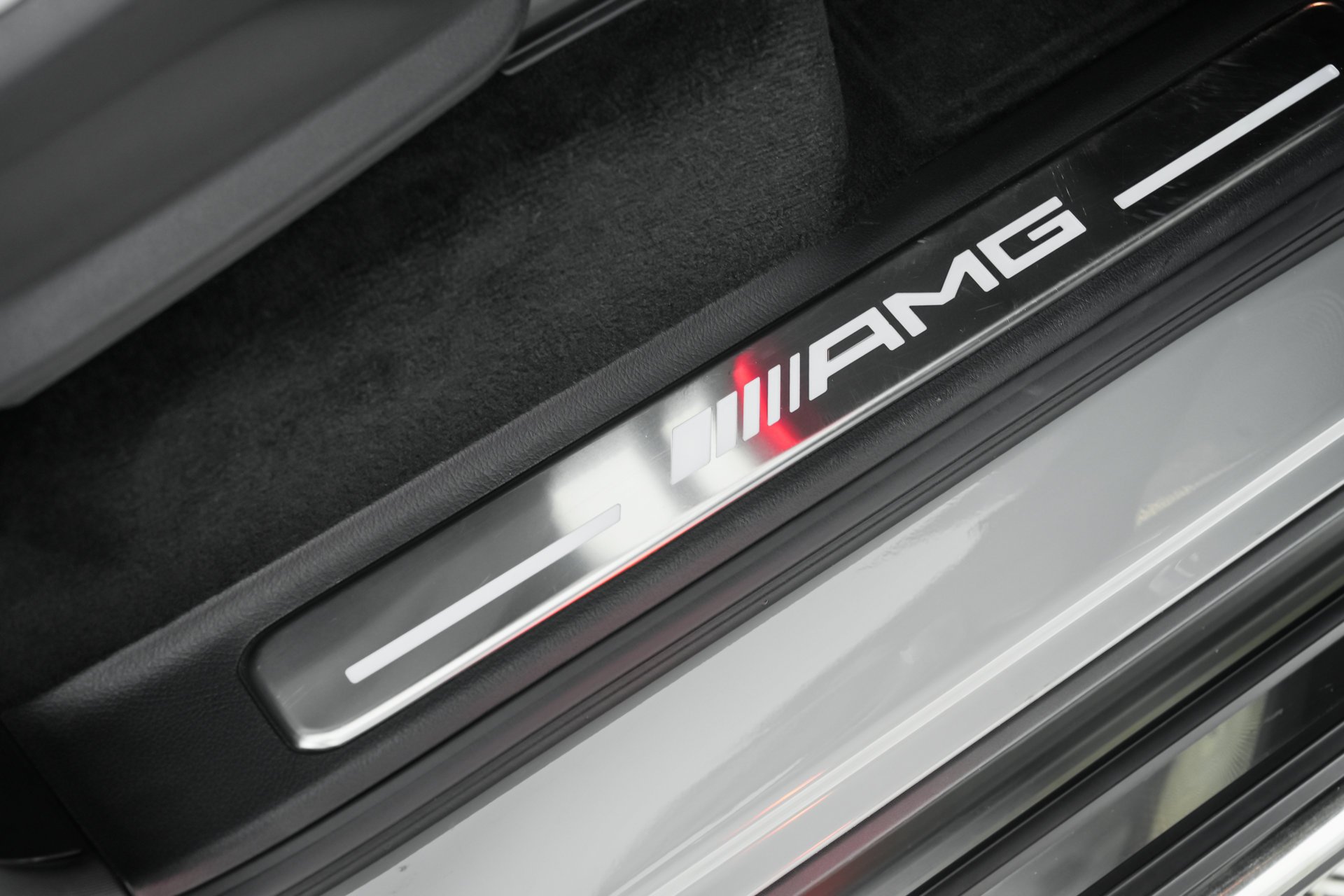 Used 2025  Mercedes-Benz G 63 AMG® image 86