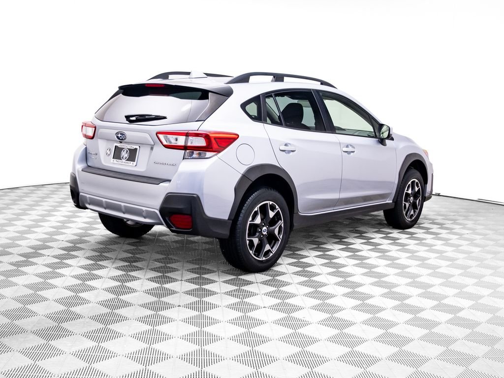 Used 2018 Ice Silver Metallic Subaru 2.0i Premium image 7