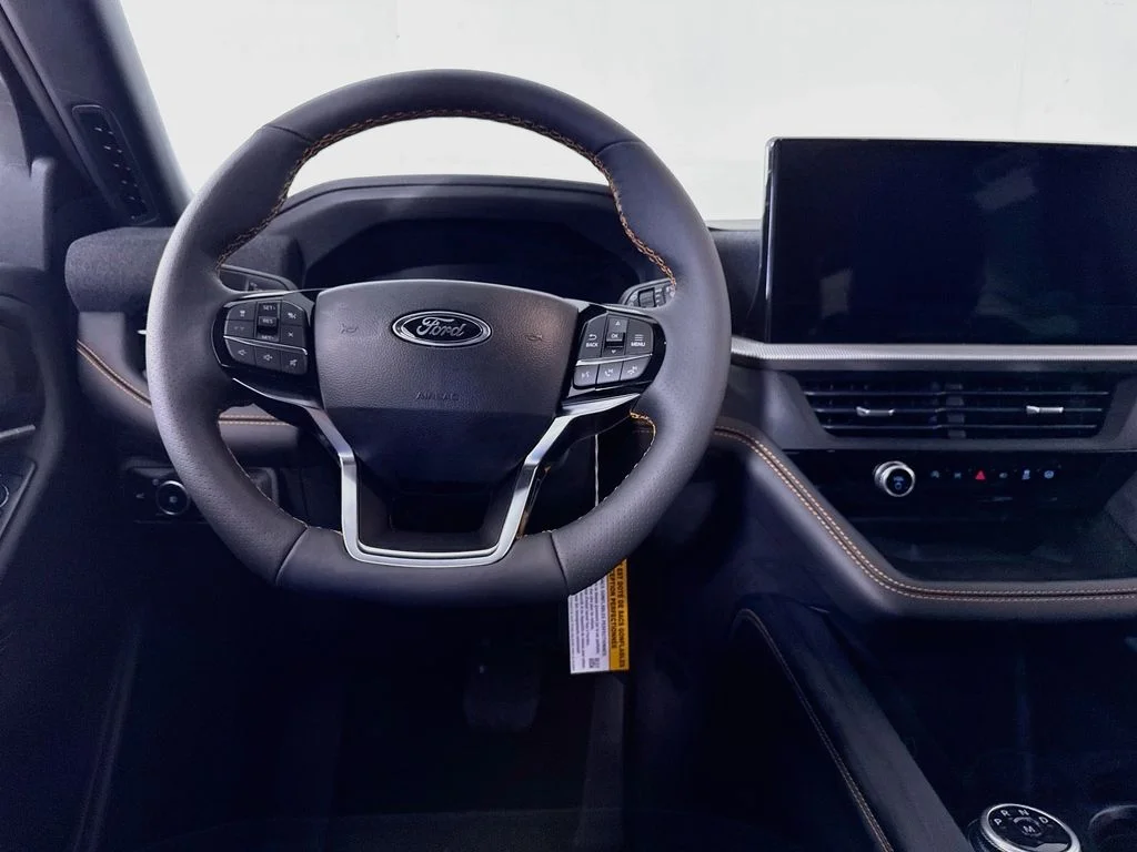 New 2026 Star White Metallic Tri-Coat Ford Tremor® image 22