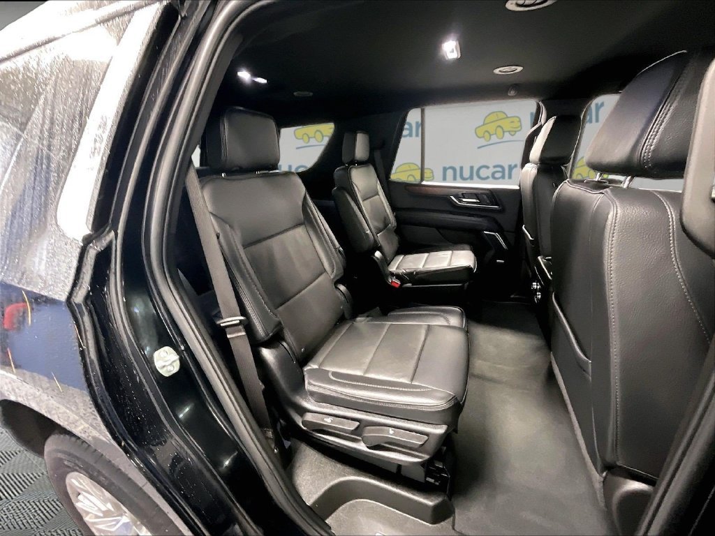 Used 2025 Black GMC Denali image 16