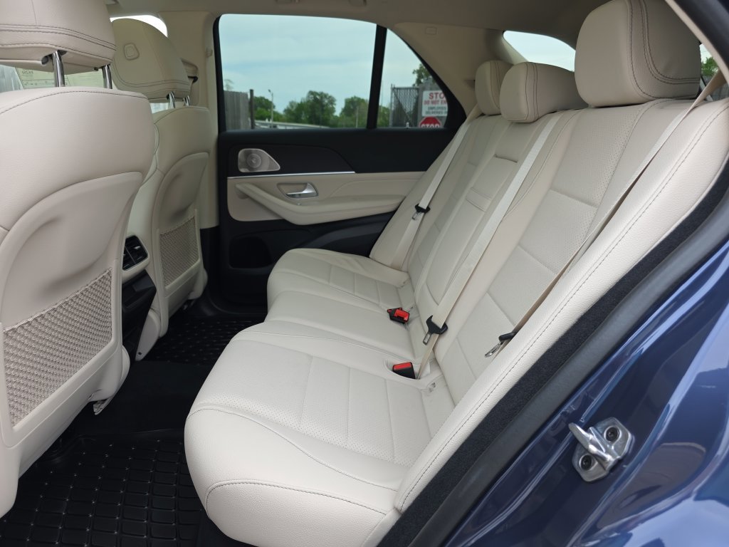 Certified Used 2026 Blue Mercedes-Benz GLE 450 image 12