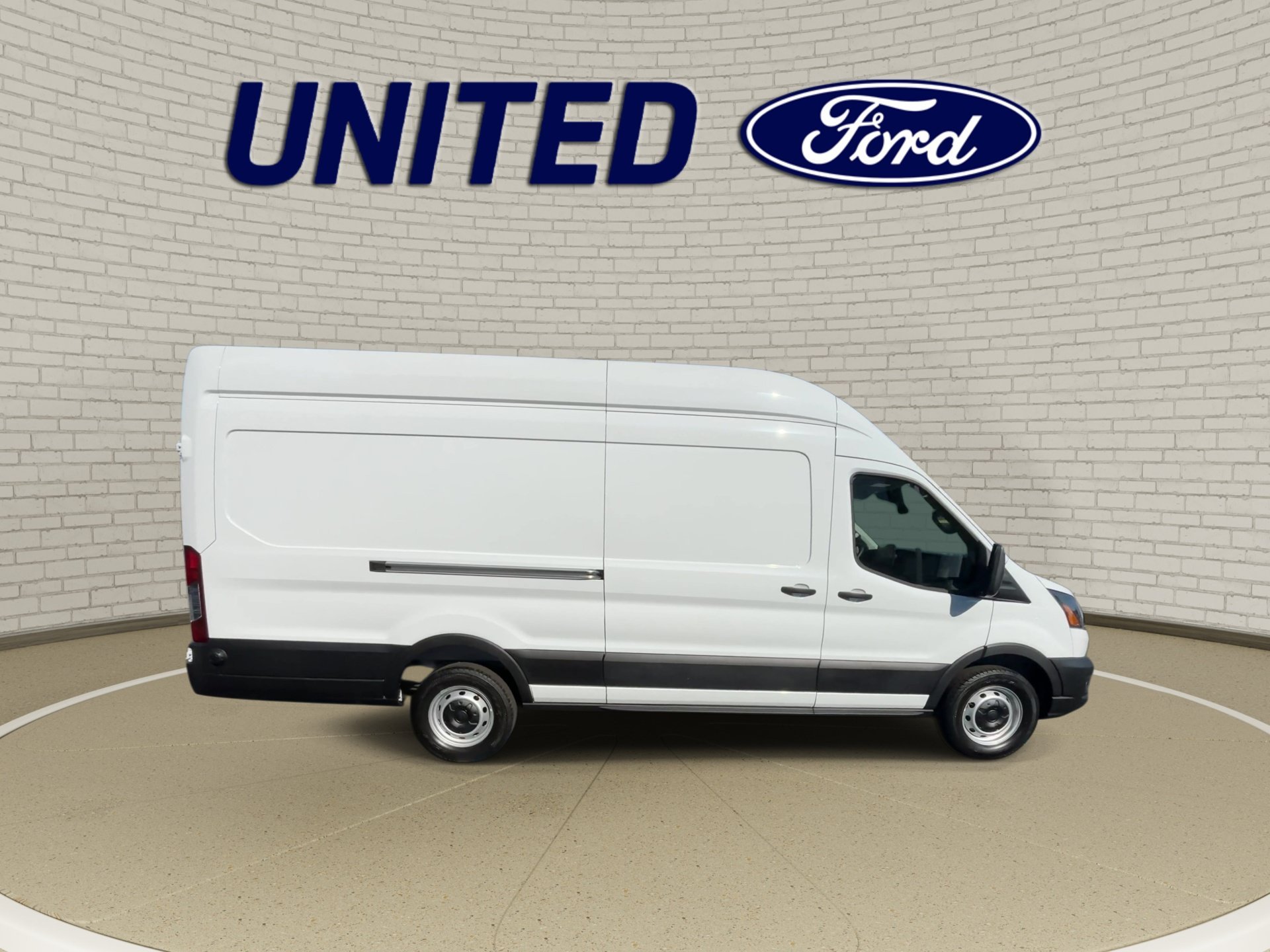New 2026 Oxford White Ford Cargo Van image 9