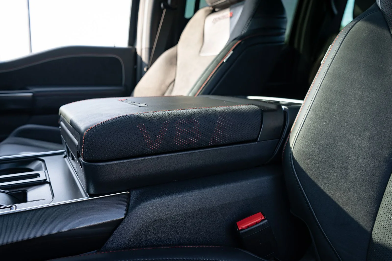 Used 2025 Black Ford Raptor R image 40