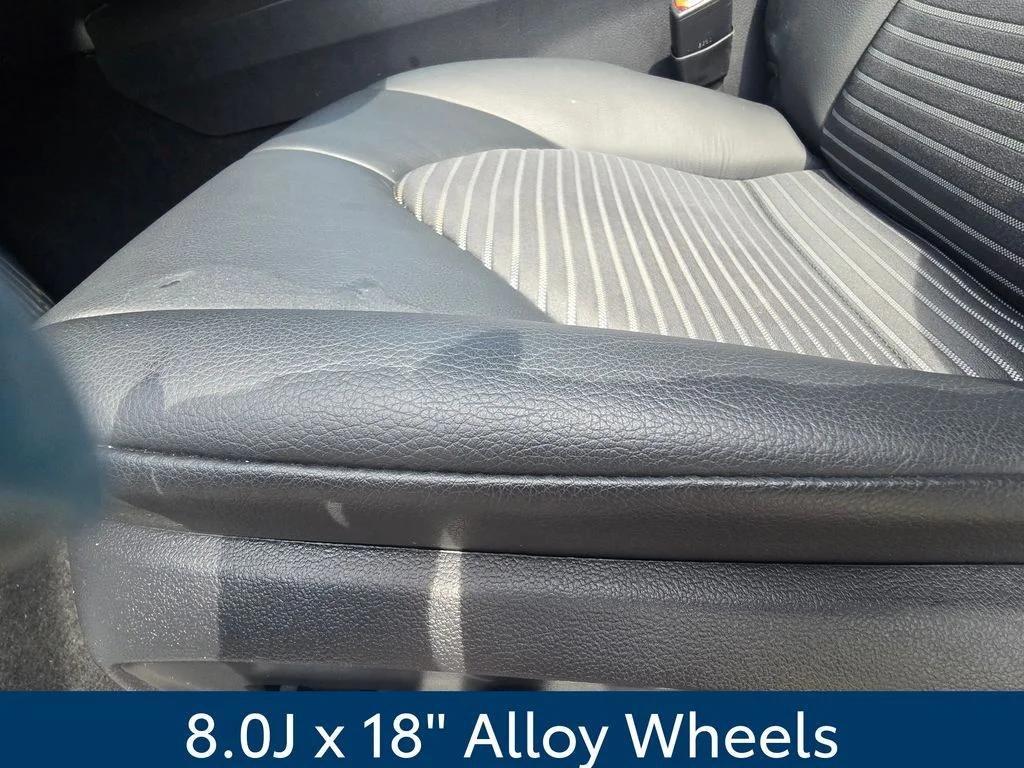 Used 2023 White Toyota SE image 18