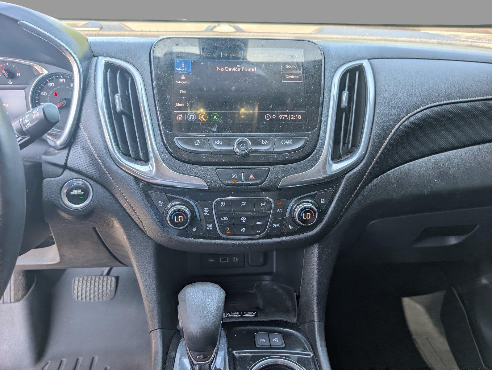 Used 2022 Iron Gray Metallic Chevrolet Premier image 17