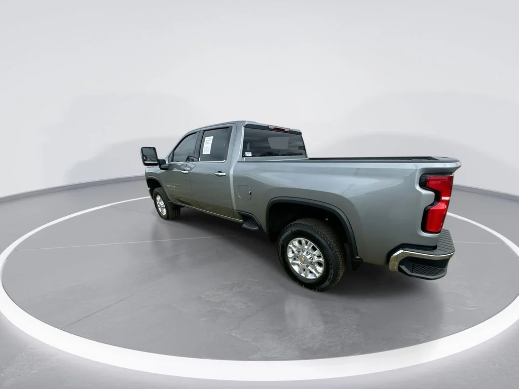Used 2024 Gray Chevrolet LTZ image 6