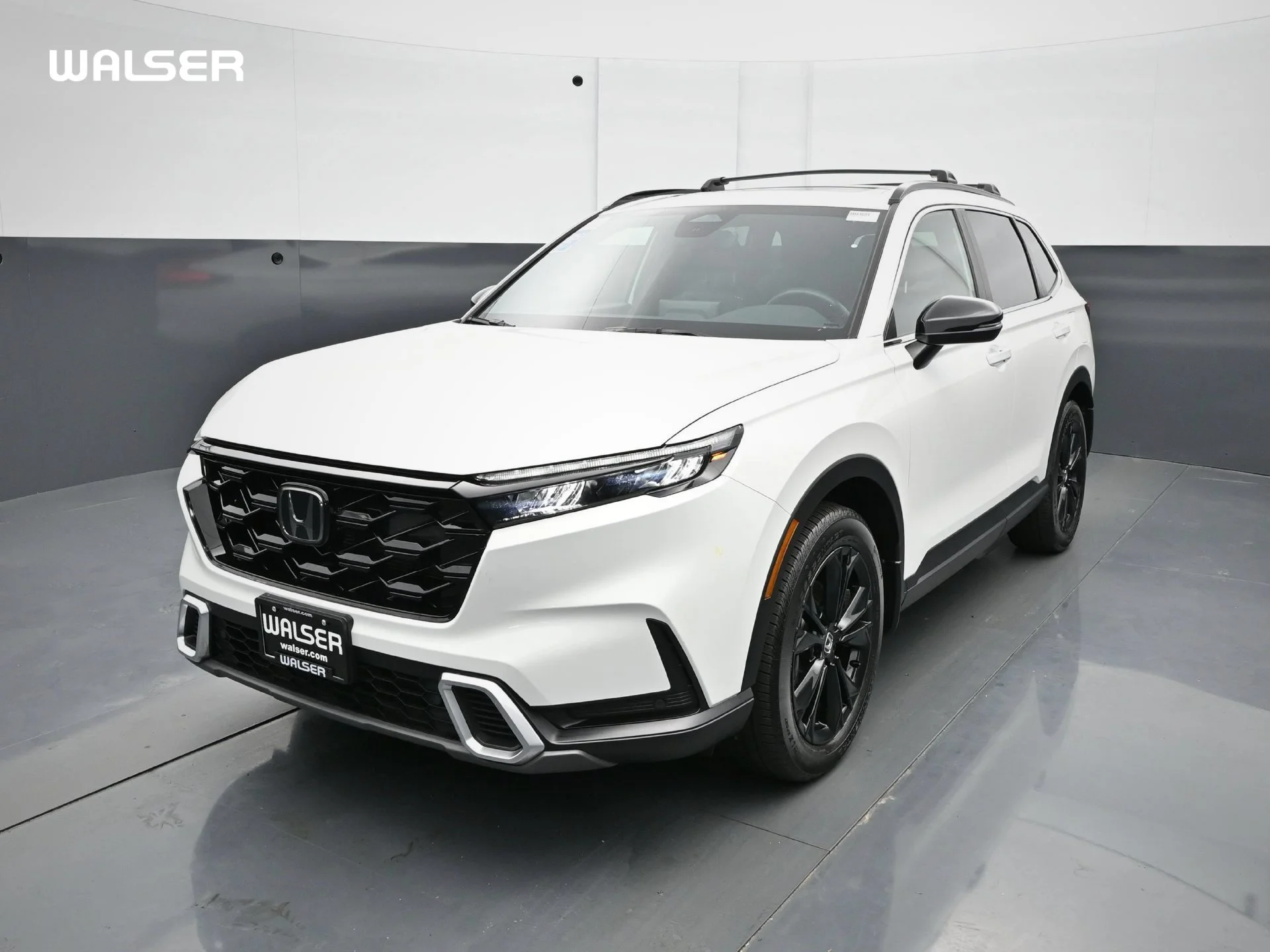 Used 2024  Honda 5D WAGON HYBRID SPORT TOURING AWD image 1