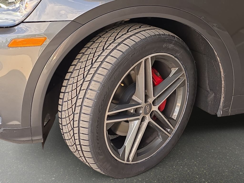 Used 2018 Gray Audi 3.0T Prestige image 31