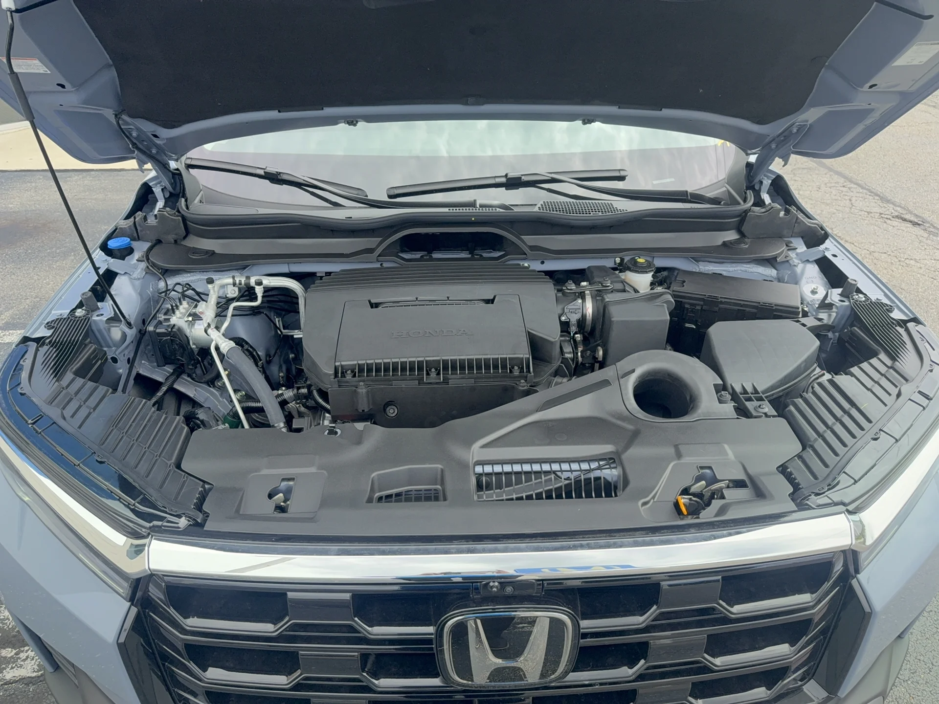 New 2026 Sonic Gray Pearl Honda Touring Blackout image 16