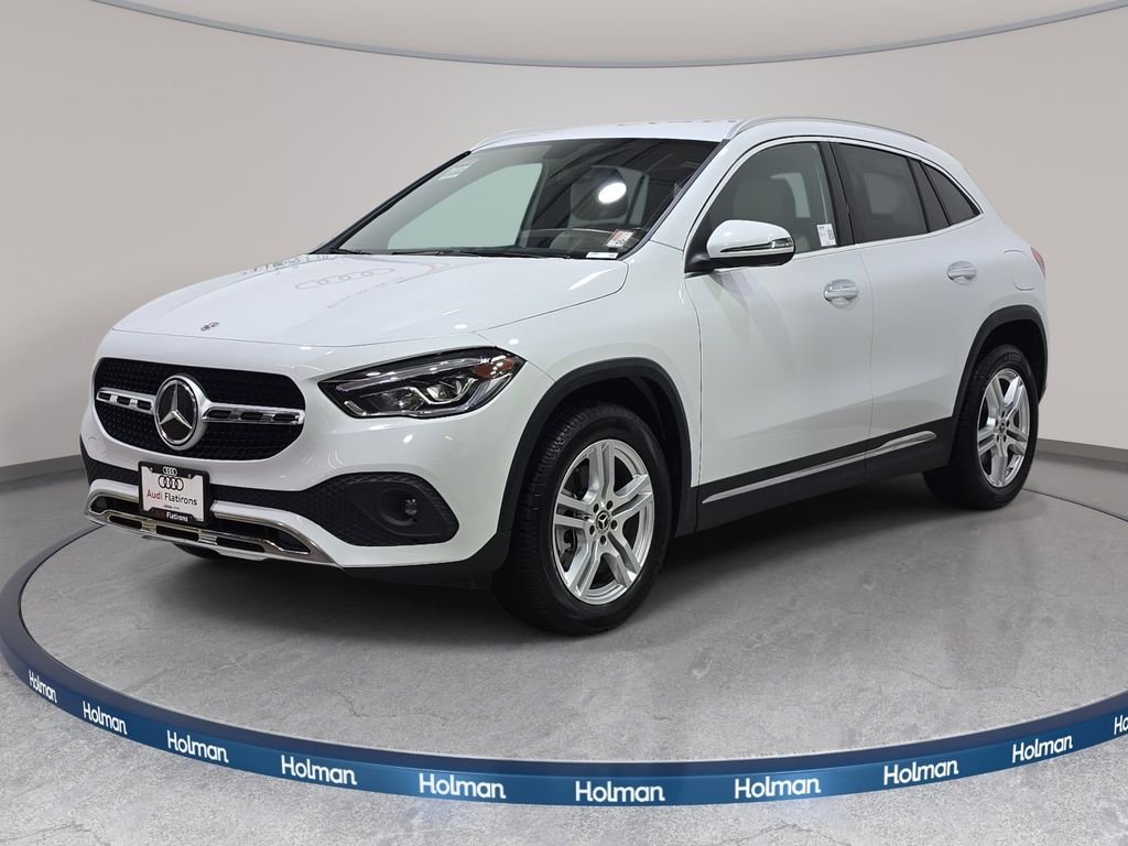 Used 2022  Mercedes-Benz GLA 250 image 1