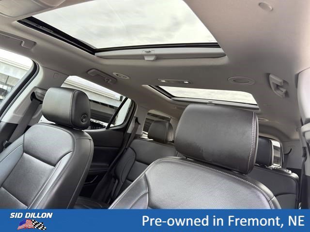 Used 2023 Summit White GMC SLT image 14
