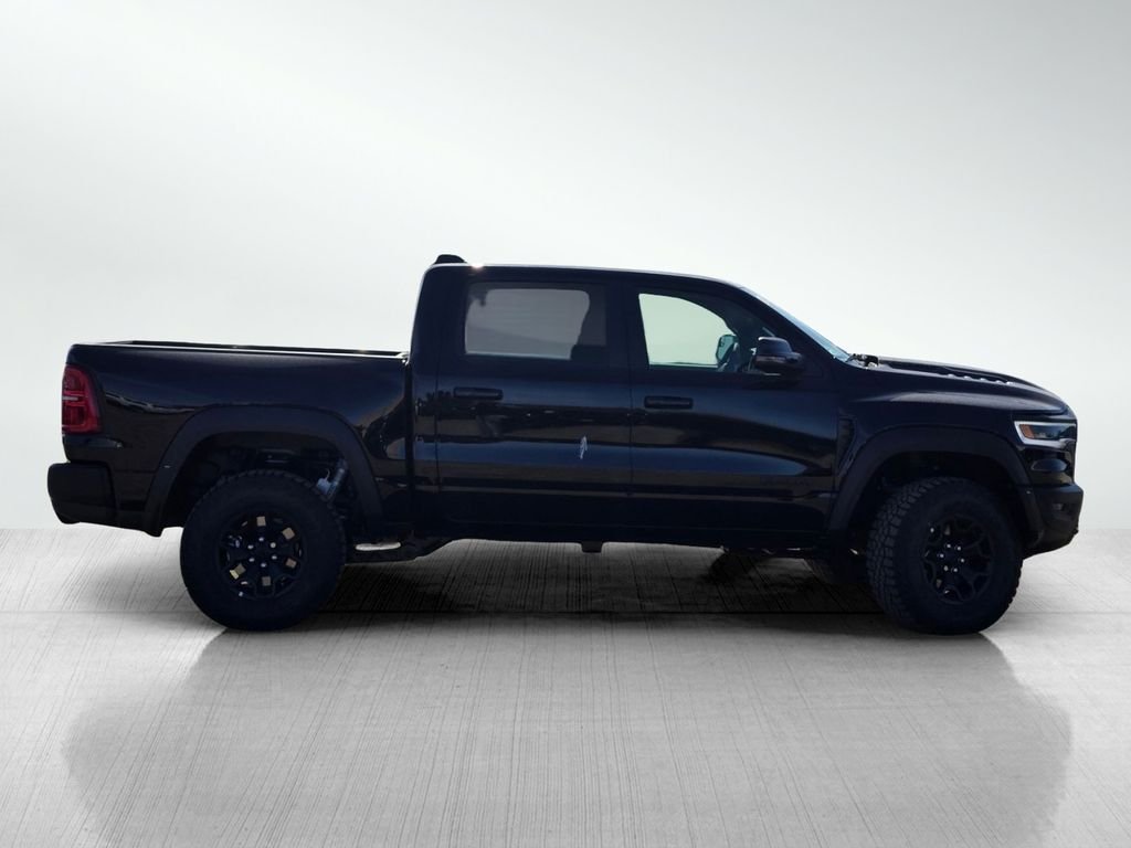 New 2026 Diamond Black Crystal Pearl-Coat Exterior Paint RAM RHO image 3