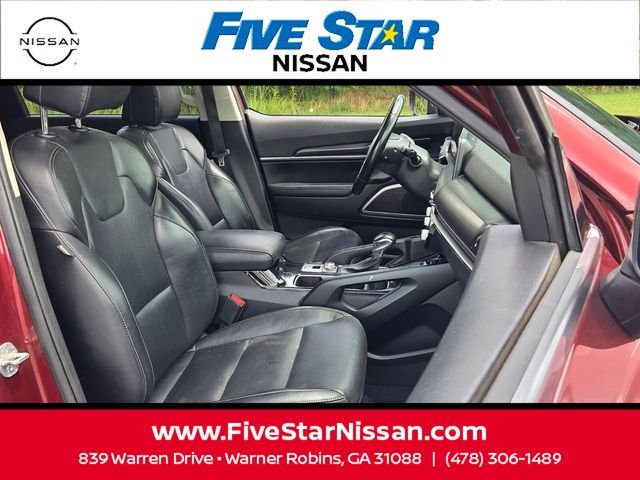 Used 2023 Red Kia S image 16