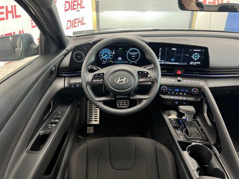 New 2026 Black Hyundai SEL Sport image 31