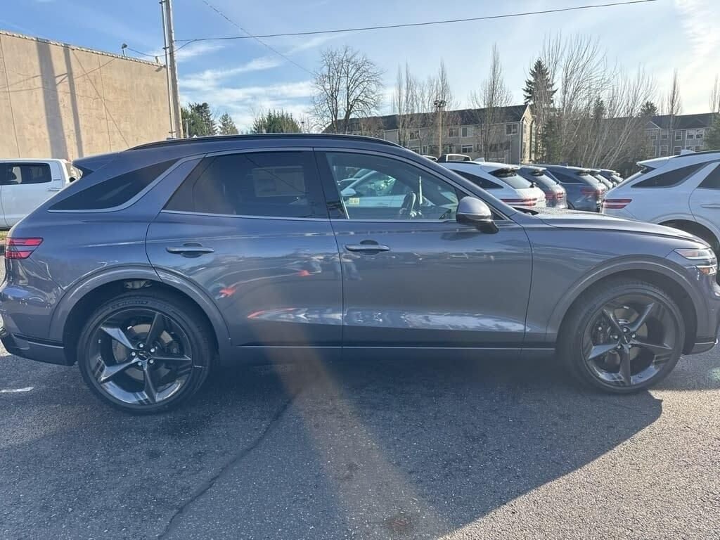 New 2026 Blue Genesis 2.5T SPORT PRESTIGE image 8