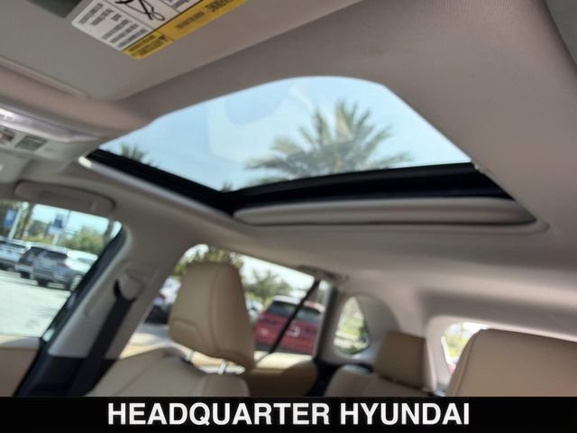 Used 2022 Blue Toyota XLE Premium image 29