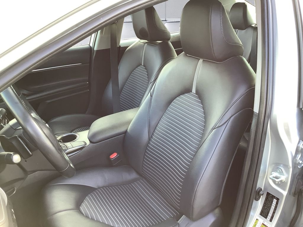 Used 2023 Silver Toyota SE image 8