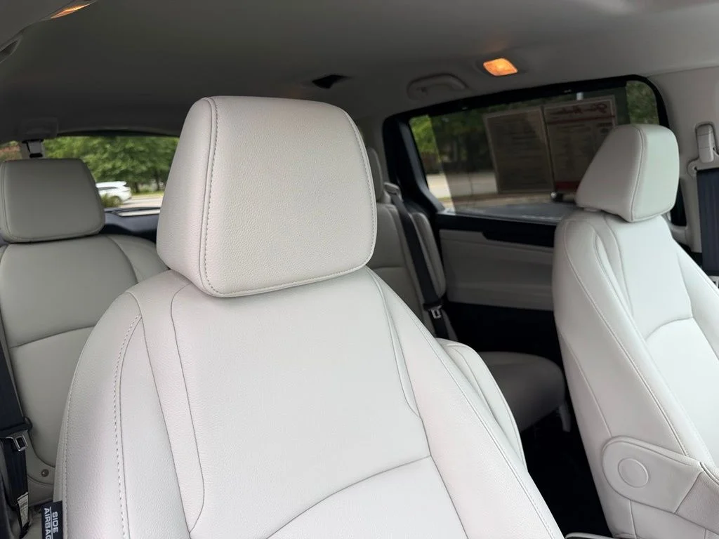 Used 2025  Honda EX-L image 20